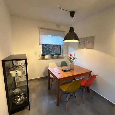Wallenstay Apartment *